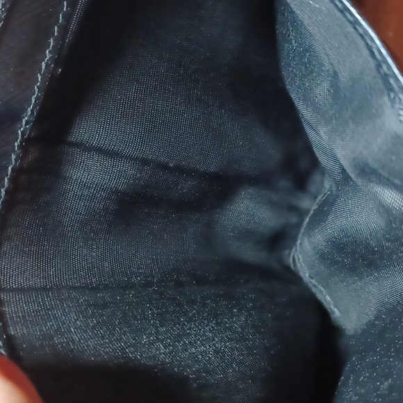 ♣️SALVATORE FERRAGAMO SAFFIANO LEATHER GANCINI WALLET - Picture 11 of 13